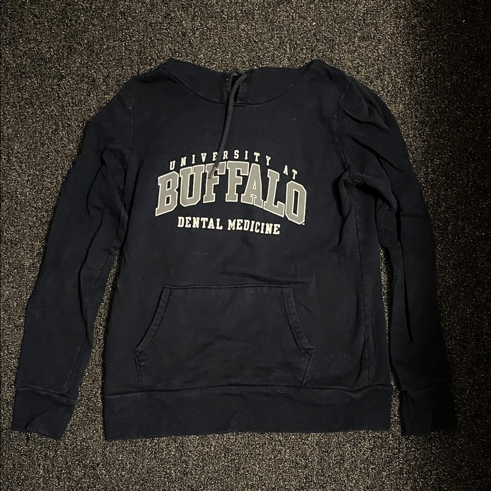 7/$20 Champion University at Buffalo School of Dental Medicine Sweatshirt 7/$20